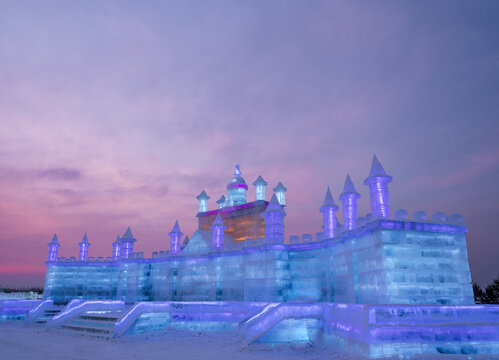 冰雕城堡夜景