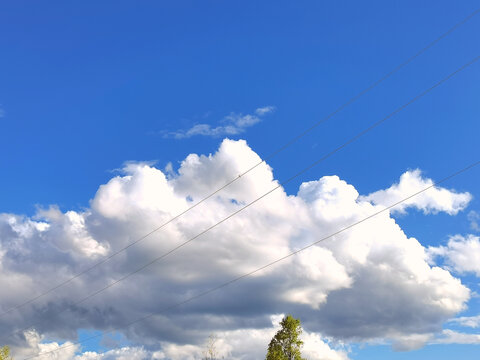 夏日的天空