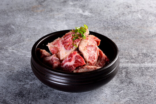 烤坛子牛肉