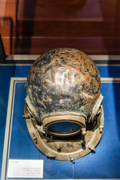 20世纪日本产潜水头盔