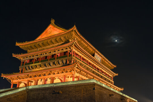 西安鼓楼的美丽夜景