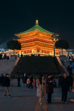 西安钟楼的美丽夜景