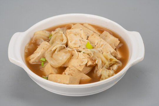 虾皮白菜炖豆腐