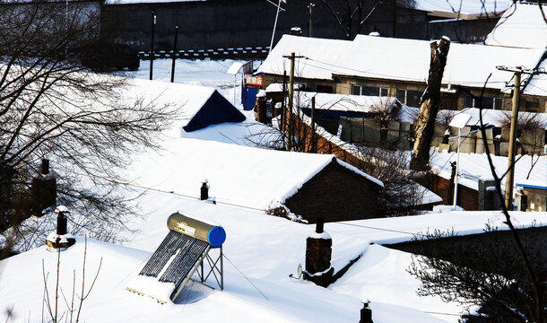 村屯雪景