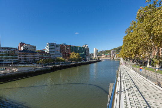 西班牙毕尔巴鄂城市风景