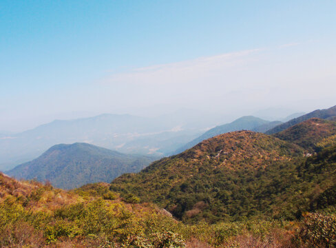 蓝天高山