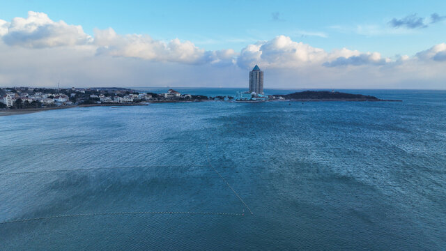 青岛小鱼山水族馆雪景鲁迅公园