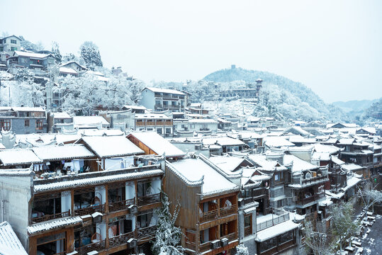 凤凰古城雪景