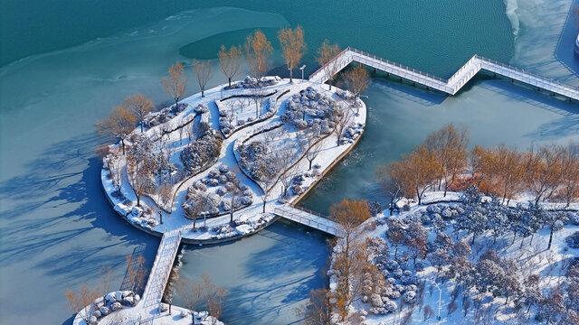 航拍紫云湖雪景