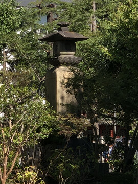 东京浅草寺内的日式佛塔