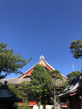 东京浅草寺仿唐古建筑歇山顶