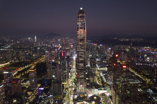 深圳平安金融中心航拍风光夜景