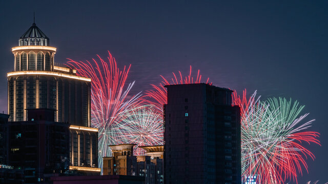 广州白鹅潭春节烟花