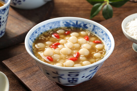 醪糟小湯圓