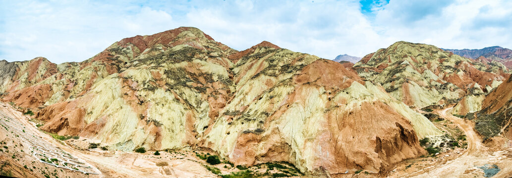 甘肃兰州水墨丹霞旅游景区