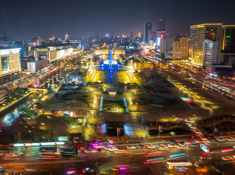 济南趵突泉公园与泉城广场夜景