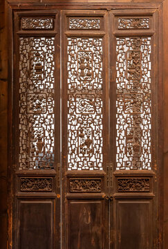 古代实木雕花门窗