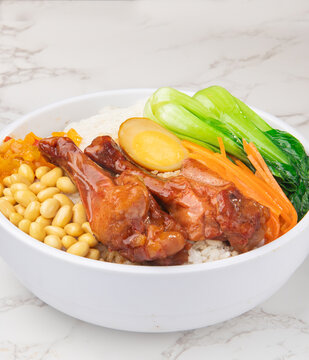 鴨翅飯