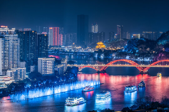 广西柳州夜景喷泉游艇景观