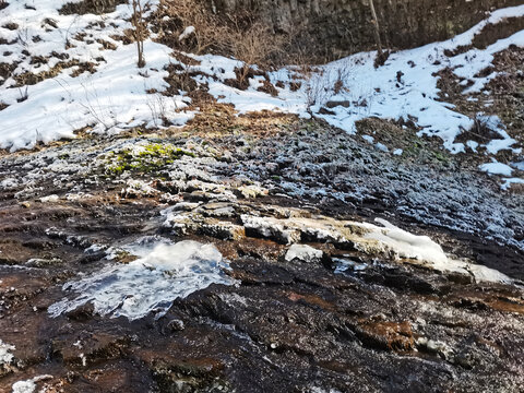 漫水岩