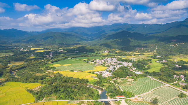 航拍大地风光