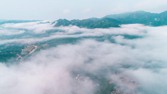 雨后雾晓