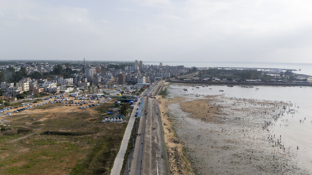 湛江平安广场赶海航拍