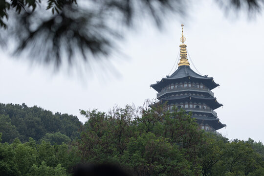 杭州西湖雷峰塔景观