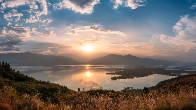 邛海全景