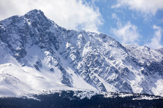 白马雪山