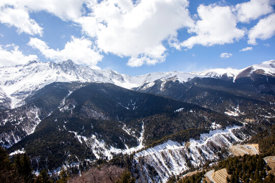 白马雪山