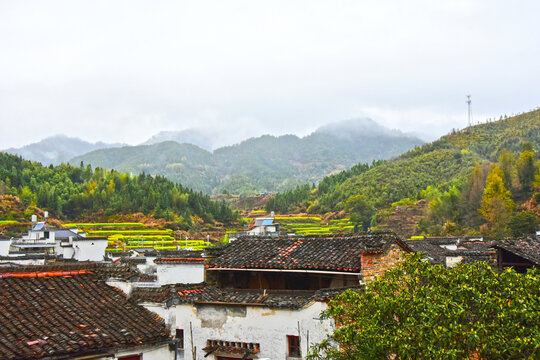 山村