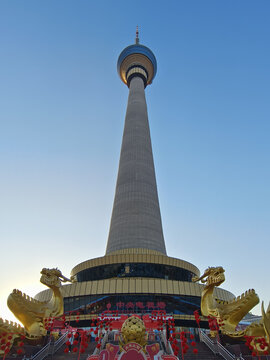 北京中央电视塔庙会布置