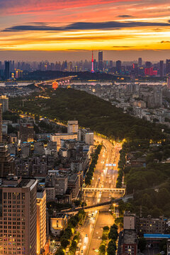 大气武汉天际线地标夕阳晚霞夜景