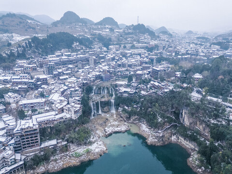 芙蓉镇的雪景