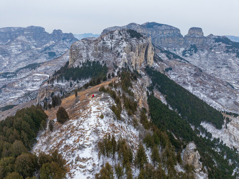 济南三媳妇山雪景