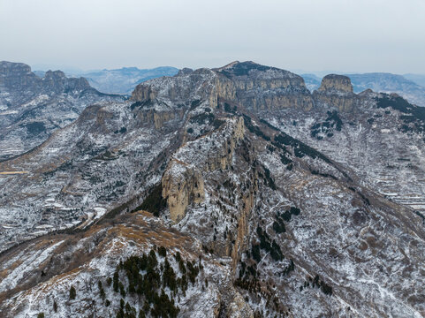 济南三媳妇山雪景