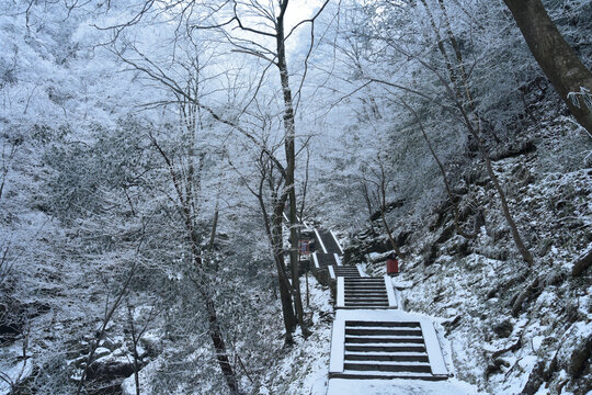 湖北十堰武当山