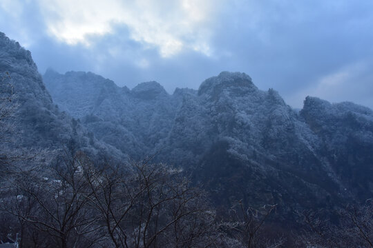 湖北十堰武当山