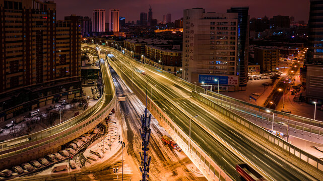 黎明前的长春市冬季雪后风景