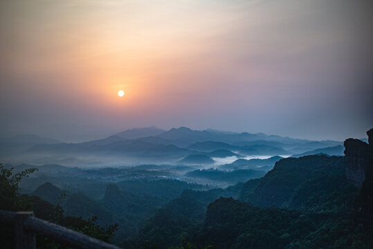 山野日出