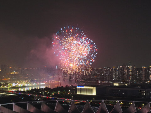 佛山新城新年烟花