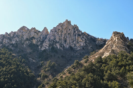 锦州医巫闾山冬季风景