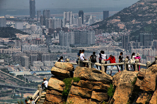 海上云台山俯瞰连云港