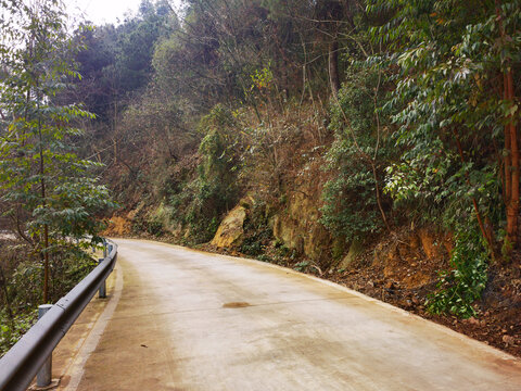 山区公路