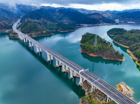 千黄高速公路大桥