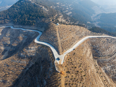 济南黑峪顶山路