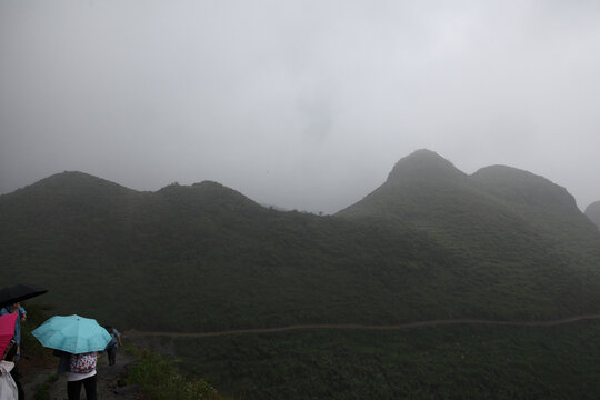 登山山峰