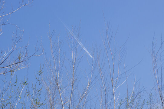 天空飞行轨迹