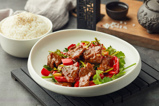 香菜牛肉饭